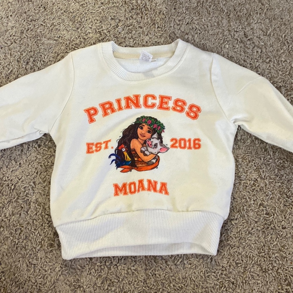Moana sweater